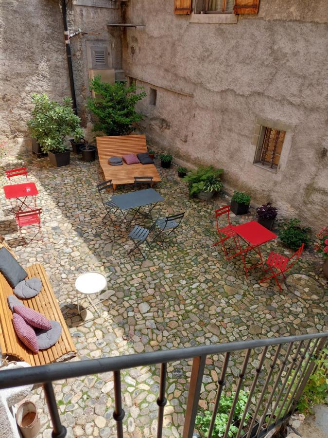 Aux Trois Soleils Bed & Breakfast Chexbres Exterior photo