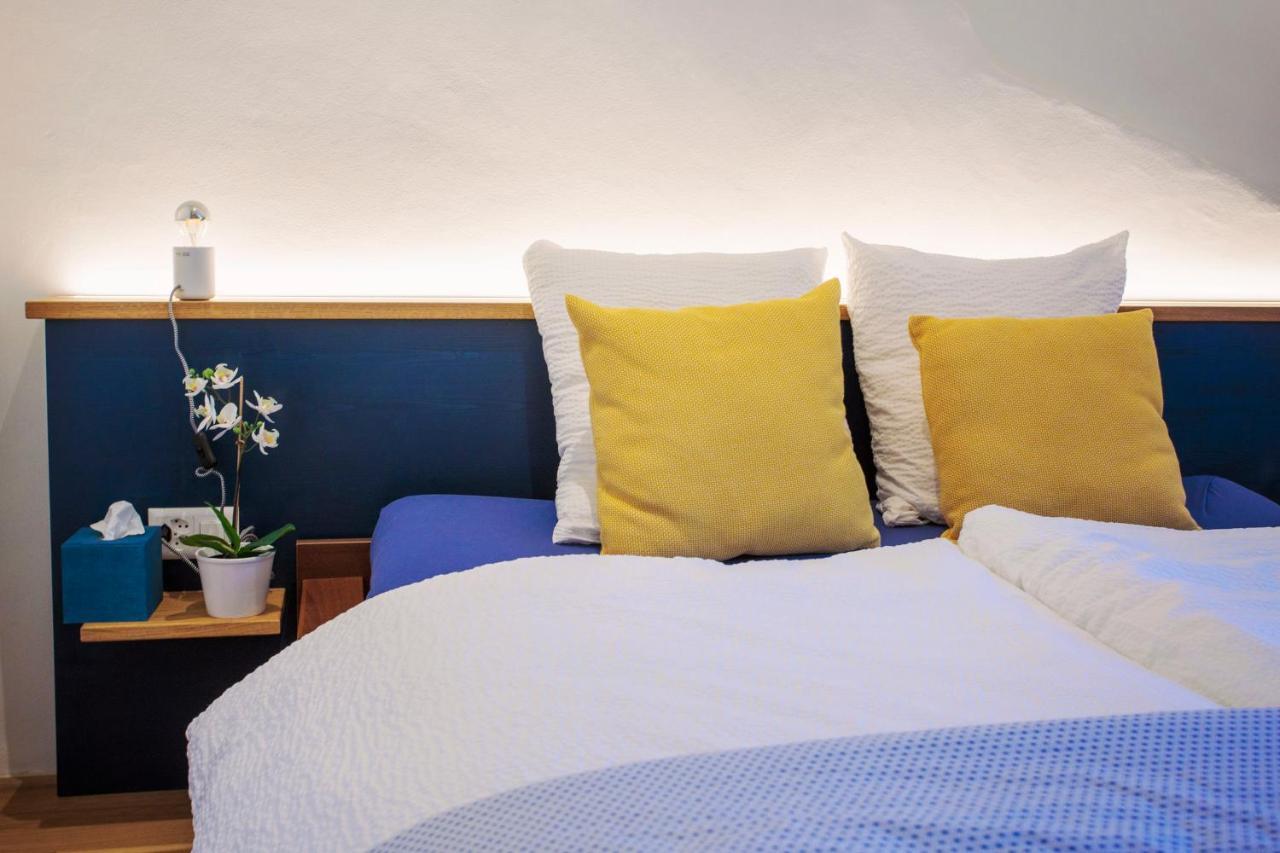 Aux Trois Soleils Bed & Breakfast Chexbres Exterior photo